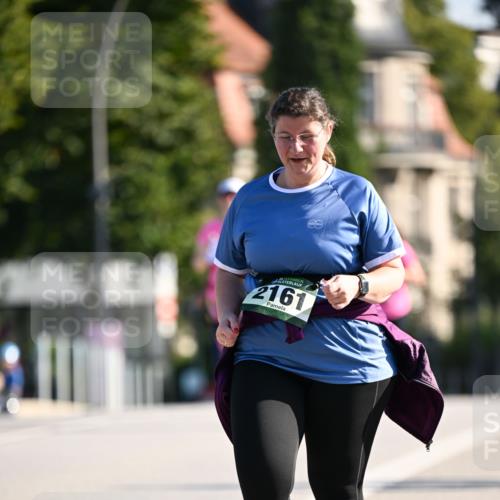01.09.2024 - BARMER Alsterlauf Dr. Thomas Lammeyer http://msf.ph/oto/6920477 01.09.2024 09:52:09 Laufen 2161 meine-sportfotos.de