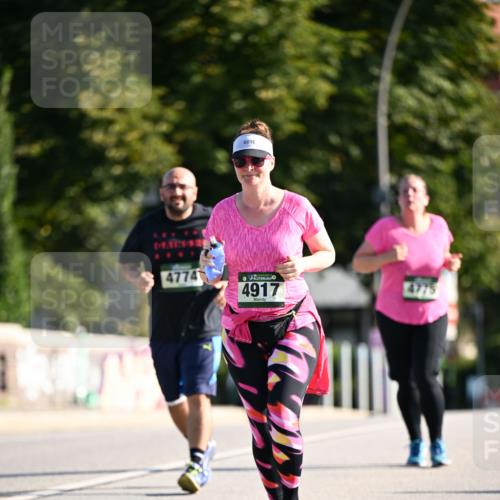 01.09.2024 - BARMER Alsterlauf Dr. Thomas Lammeyer http://msf.ph/oto/6920550 01.09.2024 09:52:15 Laufen 4774, 4917, 4775 meine-sportfotos.de