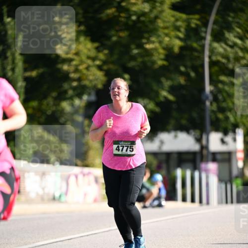 01.09.2024 - BARMER Alsterlauf Dr. Thomas Lammeyer http://msf.ph/oto/6920586 01.09.2024 09:52:17 Laufen 4775 meine-sportfotos.de