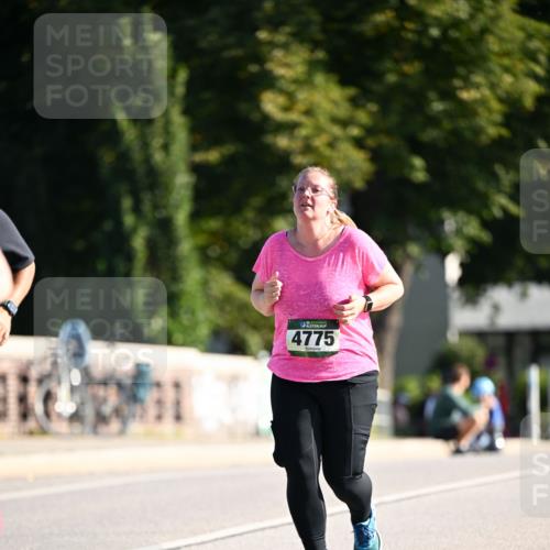 01.09.2024 - BARMER Alsterlauf Dr. Thomas Lammeyer http://msf.ph/oto/6920616 01.09.2024 09:52:18 Laufen 4775 meine-sportfotos.de