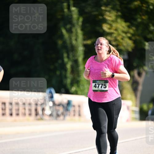 01.09.2024 - BARMER Alsterlauf Dr. Thomas Lammeyer http://msf.ph/oto/6920651 01.09.2024 09:52:18 Laufen 4775 meine-sportfotos.de