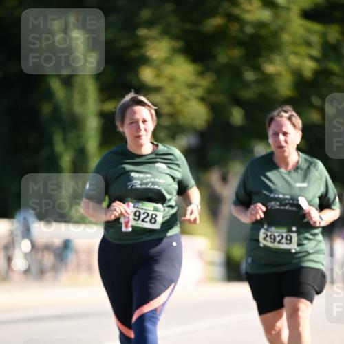 01.09.2024 - BARMER Alsterlauf Dr. Thomas Lammeyer http://msf.ph/oto/6920768 01.09.2024 09:52:33 Laufen 928, 2929 meine-sportfotos.de