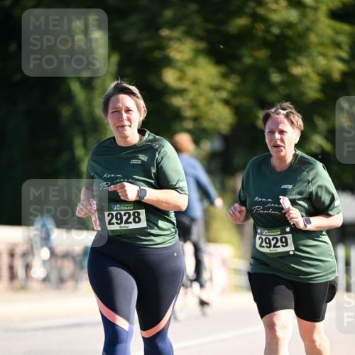 01.09.2024 - BARMER Alsterlauf Dr. Thomas Lammeyer http://msf.ph/oto/6920774 01.09.2024 09:52:34 Laufen 35, 2928, 2929 meine-sportfotos.de