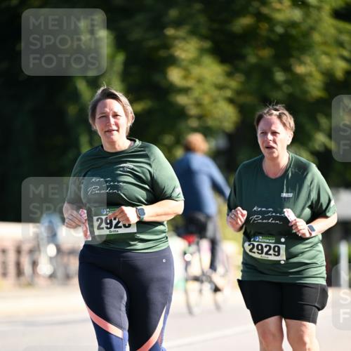 01.09.2024 - BARMER Alsterlauf Dr. Thomas Lammeyer http://msf.ph/oto/6920779 01.09.2024 09:52:34 Laufen 2925, 135, 2929 meine-sportfotos.de