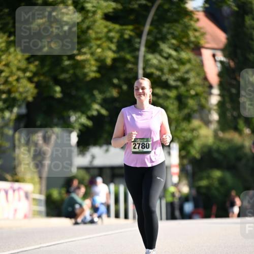 01.09.2024 - BARMER Alsterlauf Dr. Thomas Lammeyer http://msf.ph/oto/6920859 01.09.2024 09:52:53 Laufen 2780 meine-sportfotos.de