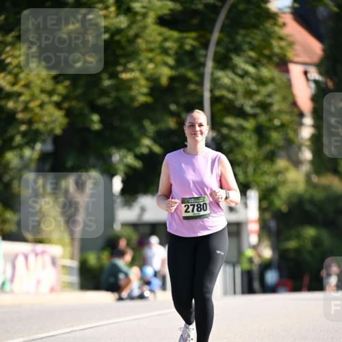 01.09.2024 - BARMER Alsterlauf Dr. Thomas Lammeyer http://msf.ph/oto/6920865 01.09.2024 09:52:53 Laufen 2780 meine-sportfotos.de