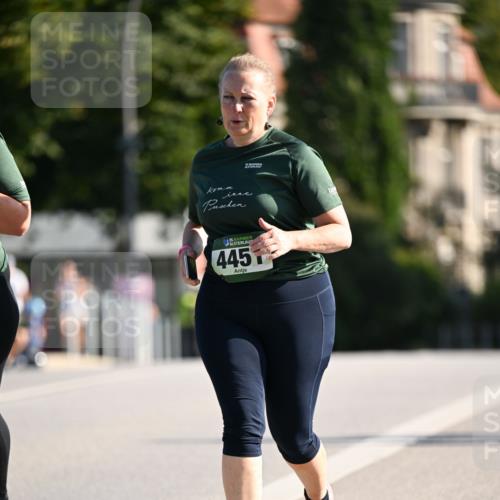 01.09.2024 - BARMER Alsterlauf Dr. Thomas Lammeyer http://msf.ph/oto/6921003 01.09.2024 09:53:03 Laufen 35, 135, 445 meine-sportfotos.de