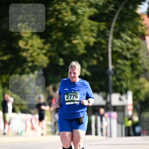 01.09.2024 - BARMER Alsterlauf Dr. Thomas Lammeyer http://msf.ph/oto/6921129 01.09.2024 09:53:48 Laufen 2779, 2779 meine-sportfotos.de