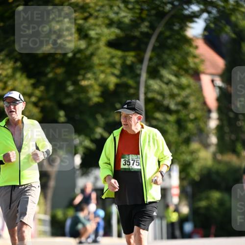01.09.2024 - BARMER Alsterlauf Dr. Thomas Lammeyer http://msf.ph/oto/6921184 01.09.2024 09:53:53 Laufen 3575 meine-sportfotos.de