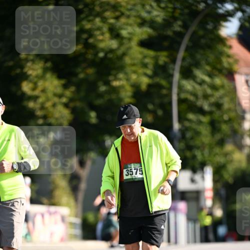 01.09.2024 - BARMER Alsterlauf Dr. Thomas Lammeyer http://msf.ph/oto/6921203 01.09.2024 09:53:54 Laufen 3575 meine-sportfotos.de