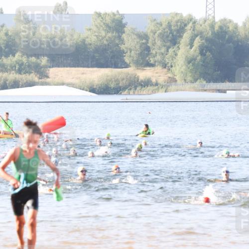 01.09.2024 - 17. Tribühne Triathlon Luisa Fischer http://msf.ph/oto/6921295 01.09.2024 09:02:36 Schwimmen 7, 11, 40, 43 meine-sportfotos.de