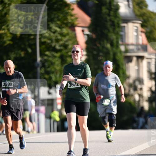 01.09.2024 - BARMER Alsterlauf Dr. Thomas Lammeyer http://msf.ph/oto/6921520 01.09.2024 09:54:16 Laufen 3380, 3672 meine-sportfotos.de