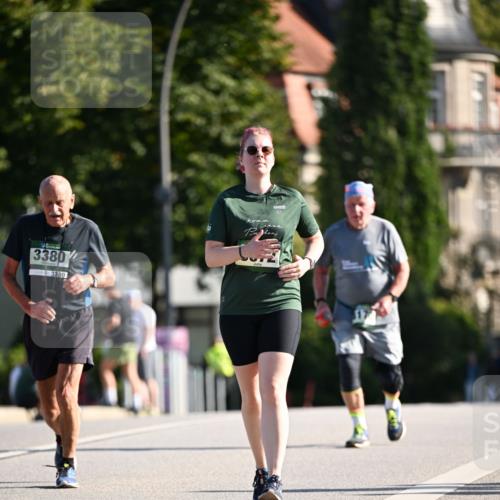 01.09.2024 - BARMER Alsterlauf Dr. Thomas Lammeyer http://msf.ph/oto/6921533 01.09.2024 09:54:16 Laufen 3380, 3380 meine-sportfotos.de