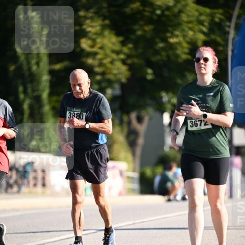 01.09.2024 - BARMER Alsterlauf Dr. Thomas Lammeyer http://msf.ph/oto/6921565 01.09.2024 09:54:18 Laufen 3380, 3672 meine-sportfotos.de