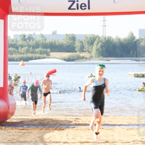 01.09.2024 - 17. Tribühne Triathlon Luisa Fischer http://msf.ph/oto/6921646 01.09.2024 09:03:47 Schwimmen 5, 9, 28, 31, 36, 41, 56 meine-sportfotos.de