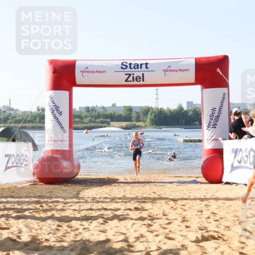 01.09.2024 - 17. Tribühne Triathlon Luisa Fischer http://msf.ph/oto/6922170 01.09.2024 09:29:37 Schwimmen 67, 71, 89, 119, 131, 132 meine-sportfotos.de