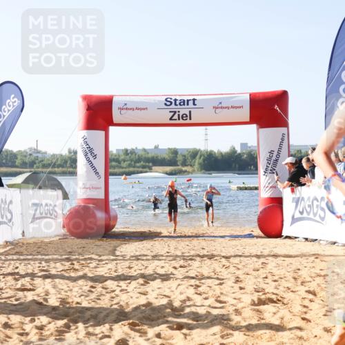01.09.2024 - 17. Tribühne Triathlon Luisa Fischer http://msf.ph/oto/6922261 01.09.2024 09:29:51 Schwimmen 66, 67, 90, 106, 110, 130, 133 meine-sportfotos.de