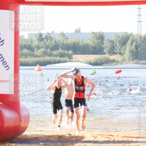 01.09.2024 - 17. Tribühne Triathlon Luisa Fischer http://msf.ph/oto/6922355 01.09.2024 09:30:14 Schwimmen 65, 68, 79, 84, 103, 112 meine-sportfotos.de