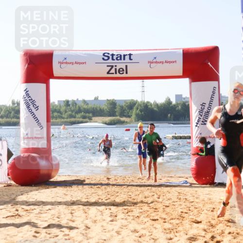 01.09.2024 - 17. Tribühne Triathlon Luisa Fischer http://msf.ph/oto/6924633 01.09.2024 10:24:18 Schwimmen 222, 228, 259, 269, 279, 280, 304 meine-sportfotos.de