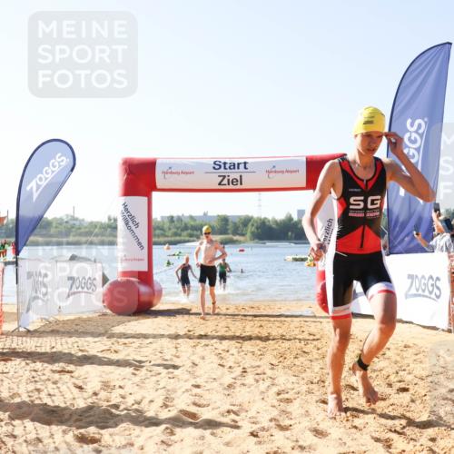 01.09.2024 - 17. Tribühne Triathlon Luisa Fischer http://msf.ph/oto/6925122 01.09.2024 10:26:31 Schwimmen 180, 235, 245, 282, 284 meine-sportfotos.de