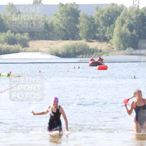 01.09.2024 - 17. Tribühne Triathlon Luisa Fischer http://msf.ph/oto/6925165 01.09.2024 10:26:51 Schwimmen 201, 203 meine-sportfotos.de