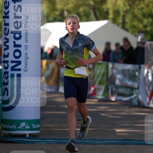 01.09.2024 - 17. Tribühne Triathlon Michael Strokosch http://msf.ph/oto/6931051 01.09.2024 09:49:49 Ziel 103, 136 meine-sportfotos.de