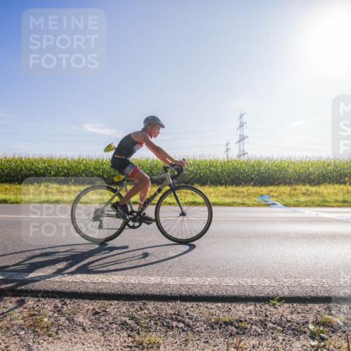 01.09.2024 - 17. Tribühne Triathlon H.Heesch http://msf.ph/oto/6935668 01.09.2024 09:40:48 Radfahren 58, 78, 83, 84, 86, 92, 99, 100, 104, 124 meine-sportfotos.de