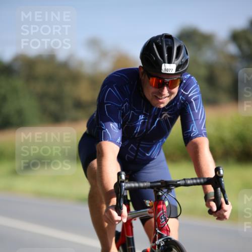 01.09.2024 - 17. Tribühne Triathlon H.Heesch http://msf.ph/oto/6938815 01.09.2024 10:26:05 Radfahren 1077 meine-sportfotos.de