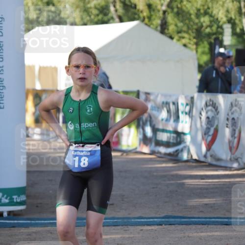 01.09.2024 - 17. Tribühne Triathlon Michael Strokosch http://msf.ph/oto/6941577 01.09.2024 09:15:47 Ziel 18, 32, 50 meine-sportfotos.de
