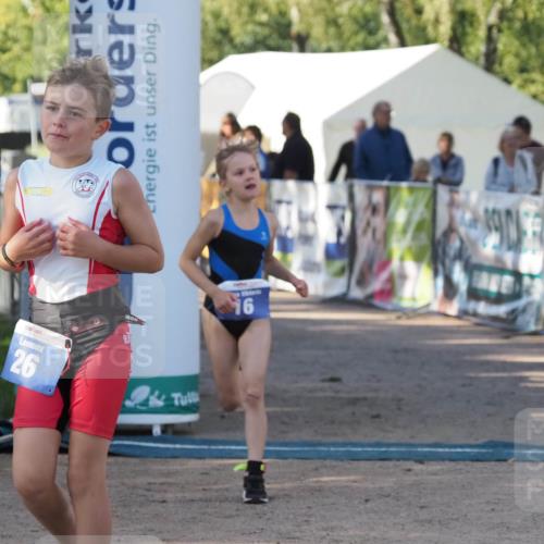 01.09.2024 - 17. Tribühne Triathlon Michael Strokosch http://msf.ph/oto/6941668 01.09.2024 09:17:22 Ziel 16, 26 meine-sportfotos.de