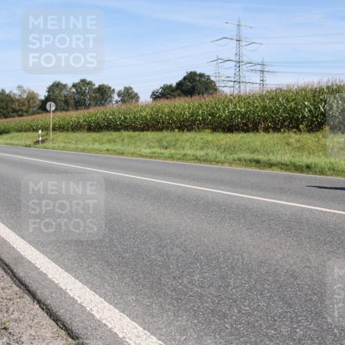 01.09.2024 - 17. Tribühne Triathlon H.Heesch http://msf.ph/oto/6942619 01.09.2024 11:15:40 Radfahren 337 meine-sportfotos.de