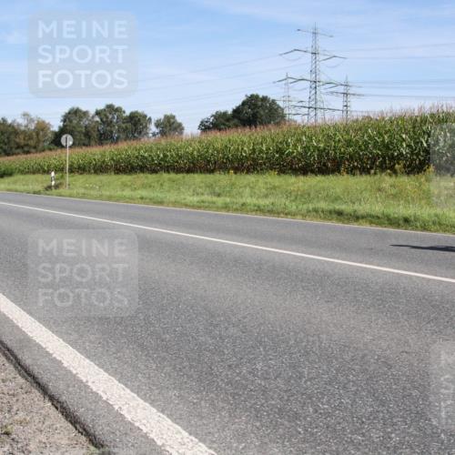 01.09.2024 - 17. Tribühne Triathlon H.Heesch http://msf.ph/oto/6942813 01.09.2024 11:21:14 Radfahren 329, 411 meine-sportfotos.de