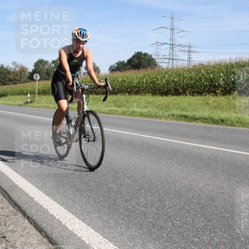 01.09.2024 - 17. Tribühne Triathlon H.Heesch http://msf.ph/oto/6943015 01.09.2024 11:24:18 Radfahren 327, 332, 338, 339, 342, 358, 441 meine-sportfotos.de