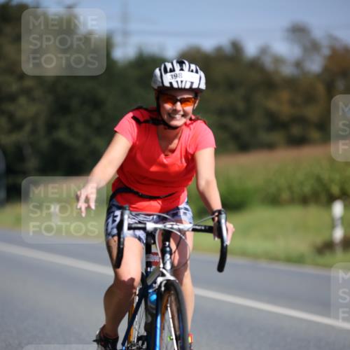 01.09.2024 - 17. Tribühne Triathlon H.Heesch http://msf.ph/oto/6943090 01.09.2024 11:30:04 Radfahren 357, 398, 425, 441, 461, 532 meine-sportfotos.de