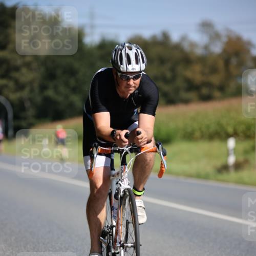 01.09.2024 - 17. Tribühne Triathlon H.Heesch http://msf.ph/oto/6943954 01.09.2024 11:35:26 Radfahren 426, 496, 515 meine-sportfotos.de