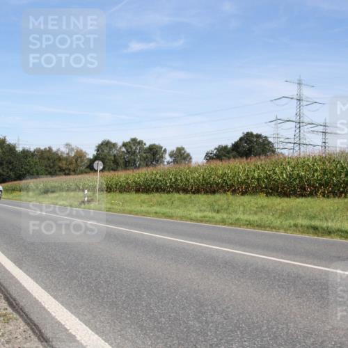 01.09.2024 - 17. Tribühne Triathlon H.Heesch http://msf.ph/oto/6944099 01.09.2024 11:46:25 Radfahren 405, 466, 498, 552 meine-sportfotos.de