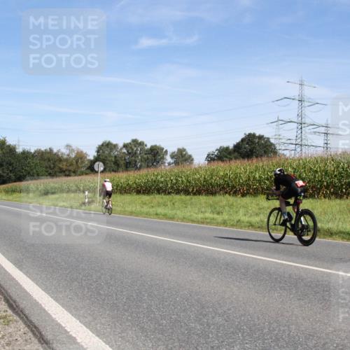 01.09.2024 - 17. Tribühne Triathlon H.Heesch http://msf.ph/oto/6944212 01.09.2024 11:48:30 Radfahren 516, 519, 532, 559, 649 meine-sportfotos.de