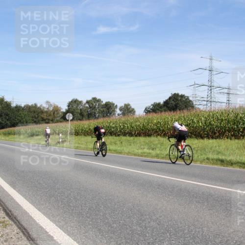 01.09.2024 - 17. Tribühne Triathlon H.Heesch http://msf.ph/oto/6944215 01.09.2024 11:48:31 Radfahren 516, 519, 527, 532, 559, 649 meine-sportfotos.de