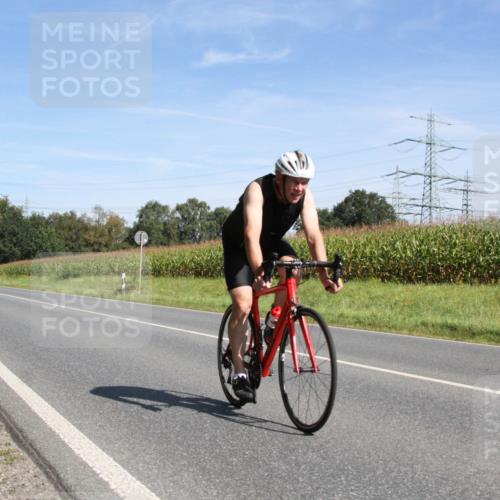 01.09.2024 - 17. Tribühne Triathlon H.Heesch http://msf.ph/oto/6944249 01.09.2024 11:49:19 Radfahren 393, 416, 459, 494 meine-sportfotos.de