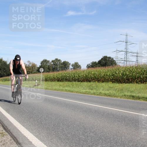 01.09.2024 - 17. Tribühne Triathlon H.Heesch http://msf.ph/oto/6944447 01.09.2024 11:53:03 Radfahren 483, 486, 529, 545 meine-sportfotos.de