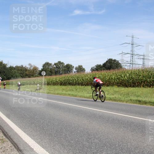 01.09.2024 - 17. Tribühne Triathlon H.Heesch http://msf.ph/oto/6944556 01.09.2024 11:54:26 Radfahren 495, 611, 685, 688 meine-sportfotos.de