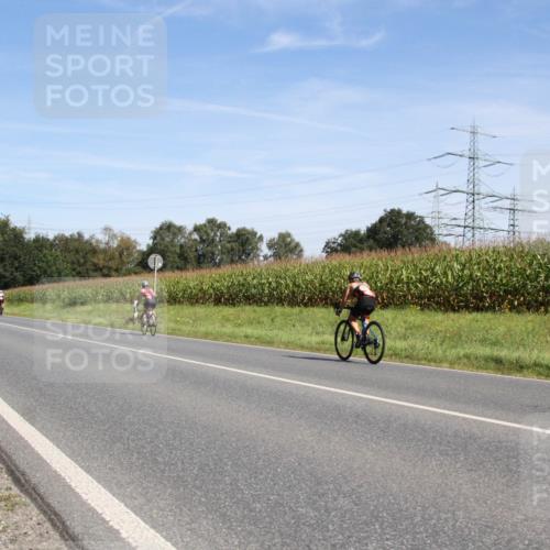 01.09.2024 - 17. Tribühne Triathlon H.Heesch http://msf.ph/oto/6944585 01.09.2024 11:55:08 Radfahren 565, 566, 622, 631, 713 meine-sportfotos.de