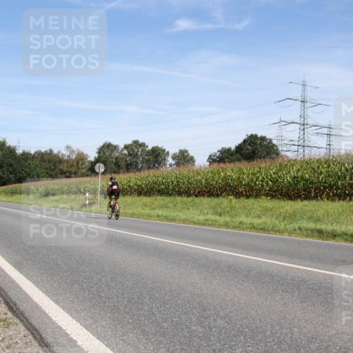 01.09.2024 - 17. Tribühne Triathlon H.Heesch http://msf.ph/oto/6944611 01.09.2024 11:55:38 Radfahren 515, 601, 654 meine-sportfotos.de