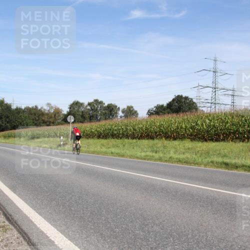 01.09.2024 - 17. Tribühne Triathlon H.Heesch http://msf.ph/oto/6944692 01.09.2024 11:57:15 Radfahren 479, 487, 593, 625, 642, 647 meine-sportfotos.de