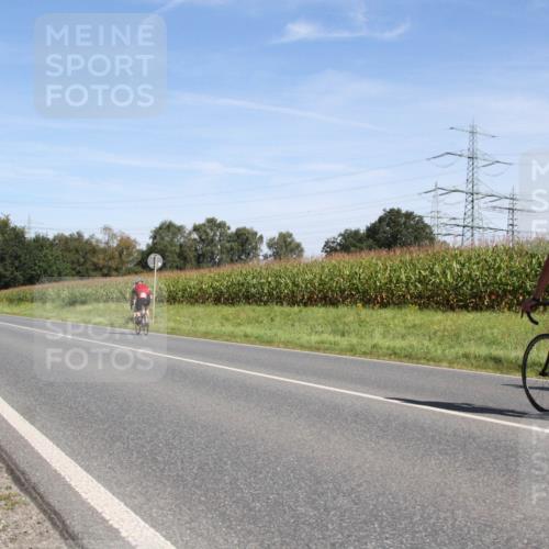 01.09.2024 - 17. Tribühne Triathlon H.Heesch http://msf.ph/oto/6944695 01.09.2024 11:57:16 Radfahren 479, 487, 593, 625, 642, 647 meine-sportfotos.de