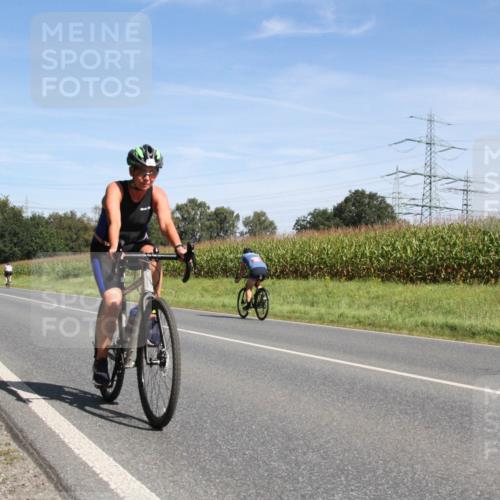 01.09.2024 - 17. Tribühne Triathlon H.Heesch http://msf.ph/oto/6944704 01.09.2024 11:57:23 Radfahren 480, 507, 593, 599 meine-sportfotos.de
