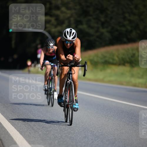 01.09.2024 - 17. Tribühne Triathlon H.Heesch http://msf.ph/oto/6944753 01.09.2024 11:38:11 Radfahren 360, 362, 390, 431, 463, 489, 498, 553 meine-sportfotos.de