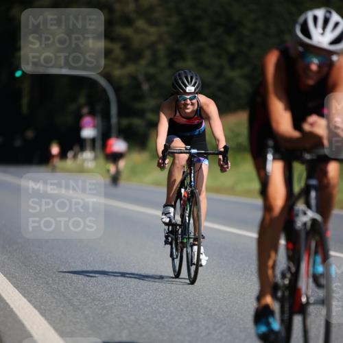 01.09.2024 - 17. Tribühne Triathlon H.Heesch http://msf.ph/oto/6944759 01.09.2024 11:38:12 Radfahren 360, 362, 390, 431, 463, 489, 498, 553 meine-sportfotos.de