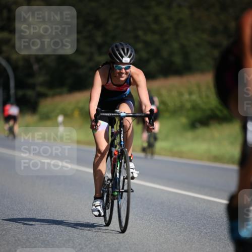 01.09.2024 - 17. Tribühne Triathlon H.Heesch http://msf.ph/oto/6944776 01.09.2024 11:38:12 Radfahren 360, 362, 390, 431, 463, 489, 498, 553 meine-sportfotos.de