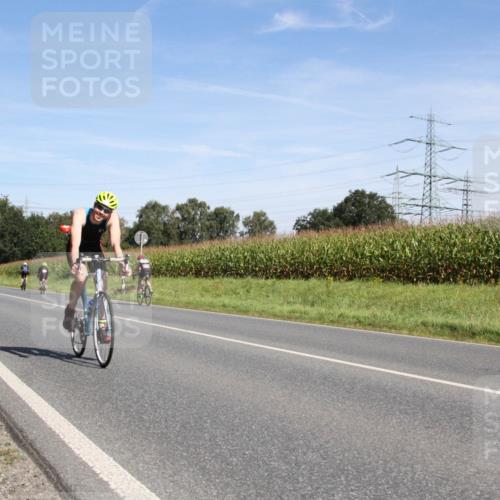 01.09.2024 - 17. Tribühne Triathlon H.Heesch http://msf.ph/oto/6944809 01.09.2024 11:58:54 Radfahren 491, 512, 513, 580, 583, 591, 597 meine-sportfotos.de